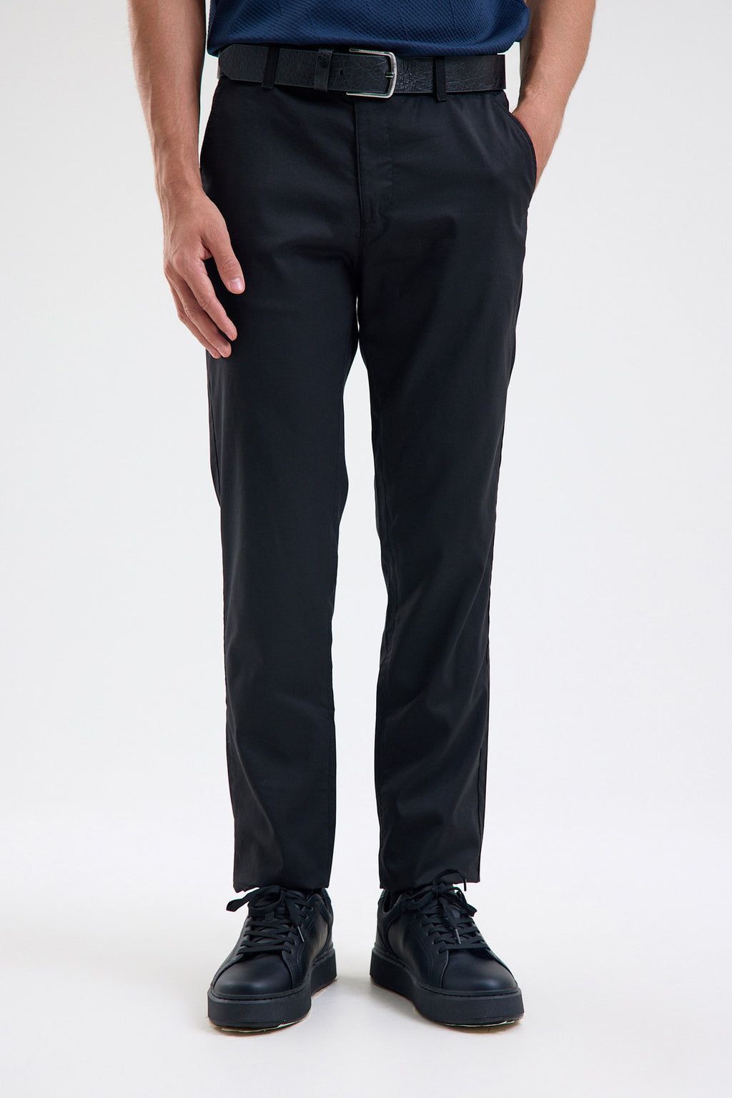 Tencel-Blend Stretch Trousers