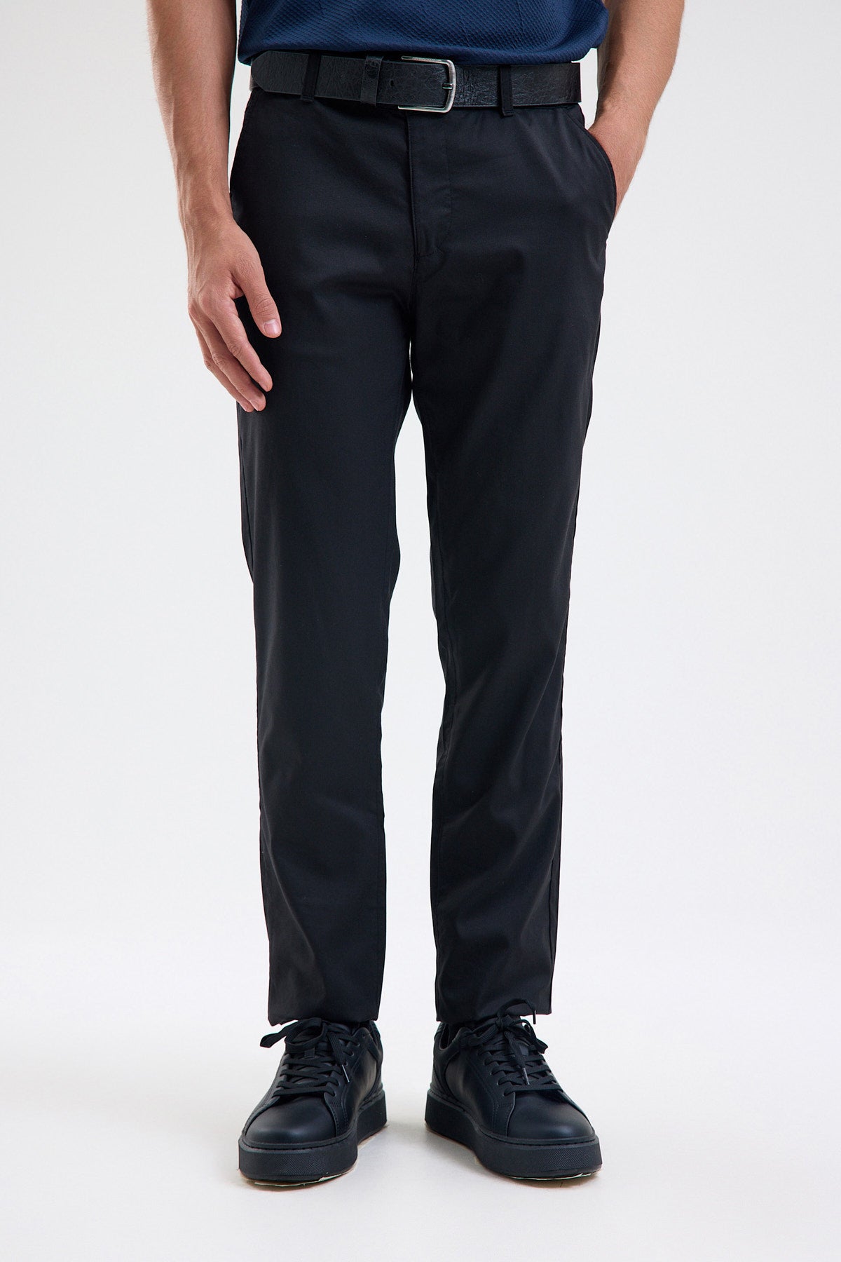 Tencel-Blend Stretch Trousers